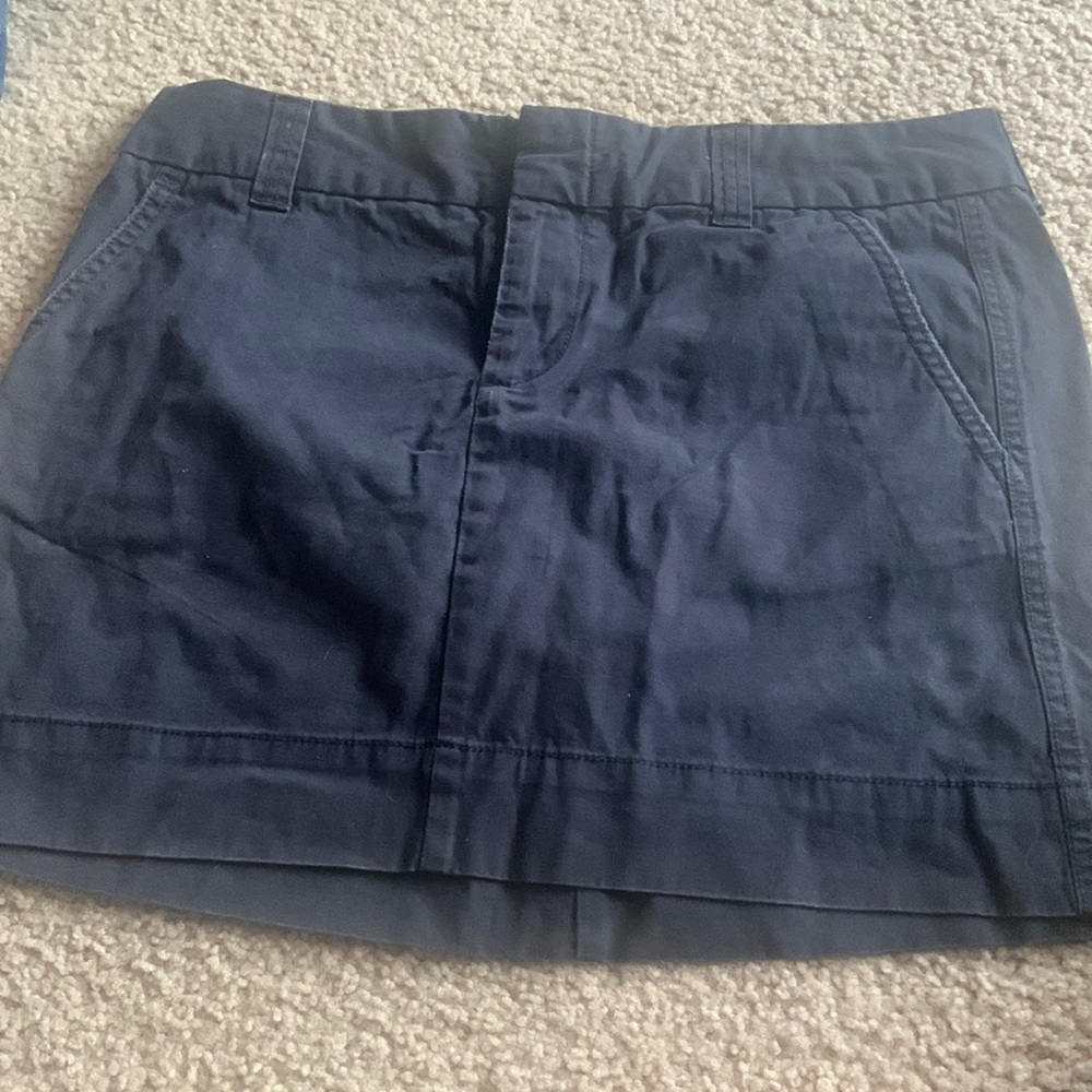 GAP skirt size 8 navy